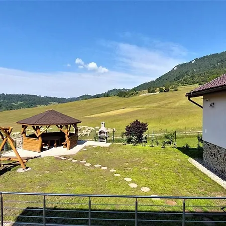 Dovolenkový dom Liptovska Mara *